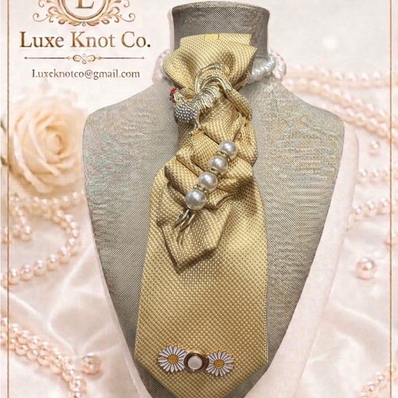 Accessories - Luxe Knot Co. Gold Textured Necktie Necklace